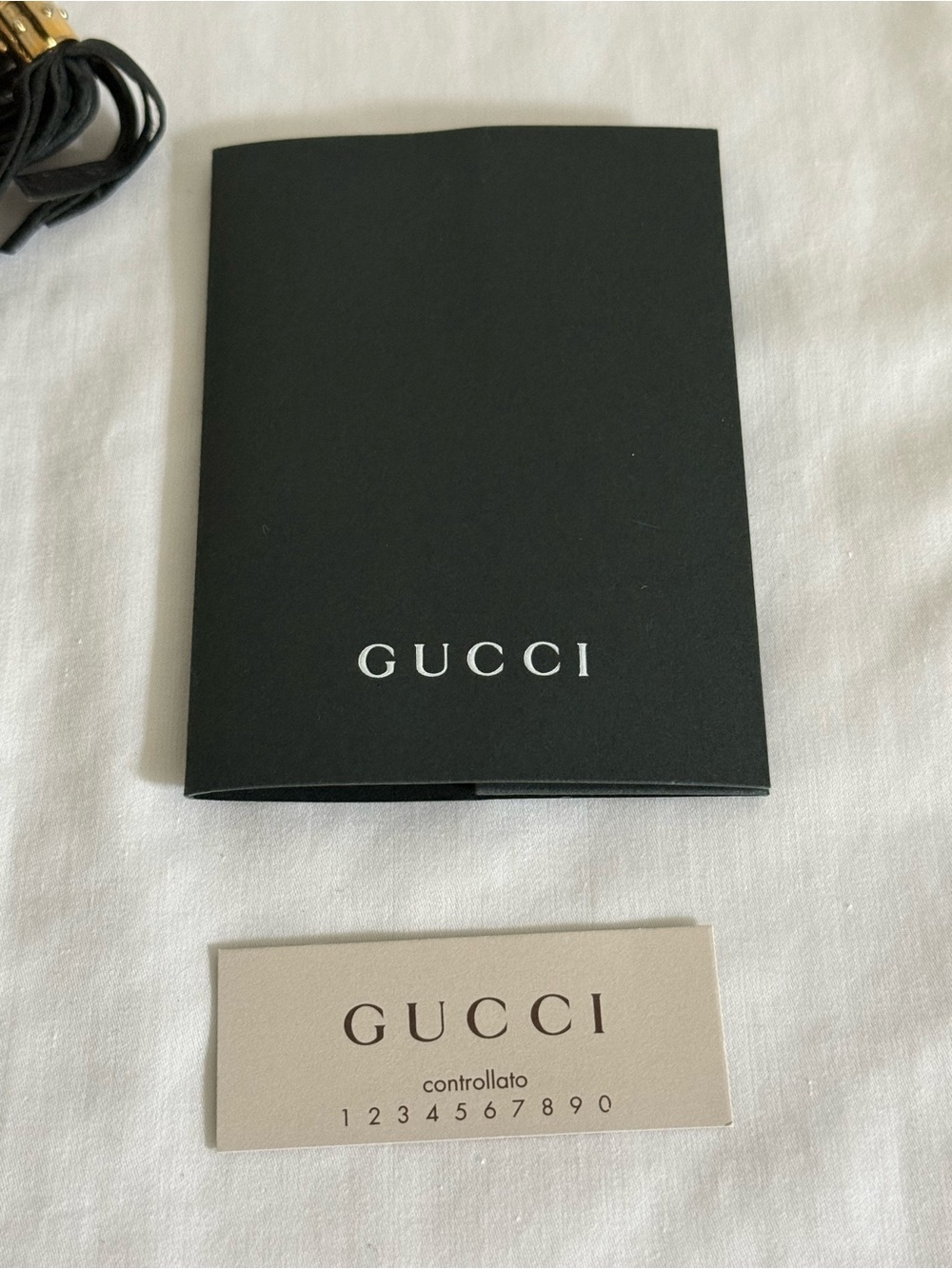 Gucci Soho Zip Around Wallet Black Leather GG Logo Tassel - Picture 16 of 16